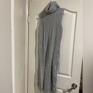 House of Harlow 1960 Gray Cable Knit Maxi Dress